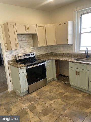 1410 ARCH ST, Norristown, PA 19401