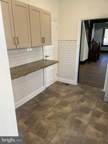 1410 ARCH ST, Norristown, PA 19401