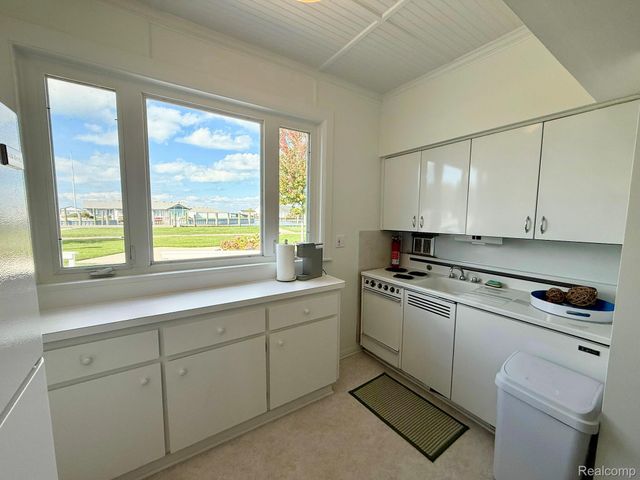 9963 S Channel Dr, Clay Township, MI 48028