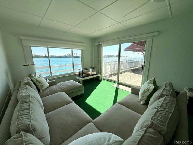 9963 S Channel Dr, Clay Township, MI 48028