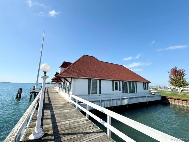 9963 S Channel Dr, Clay Township, MI 48028