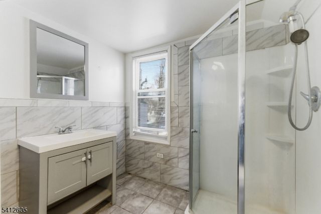 71 Franklin Ter, Irvington Twp., NJ 07111