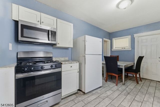 71 Franklin Ter, Irvington Twp., NJ 07111