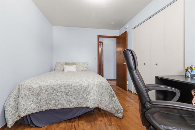 1800 S KASPER DRIVE, Appleton, WI 54914