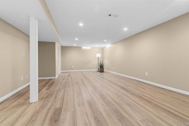 1800 S KASPER DRIVE, Appleton, WI 54914