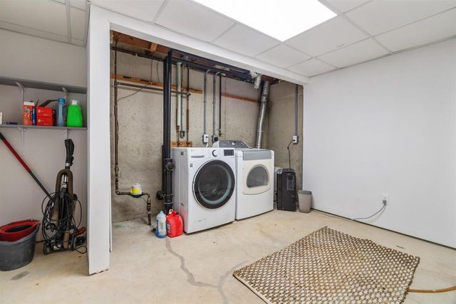 1800 S KASPER DRIVE, Appleton, WI 54914