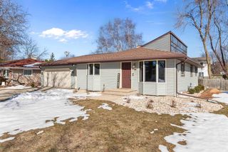 1800 S KASPER DRIVE, Appleton, WI 54914