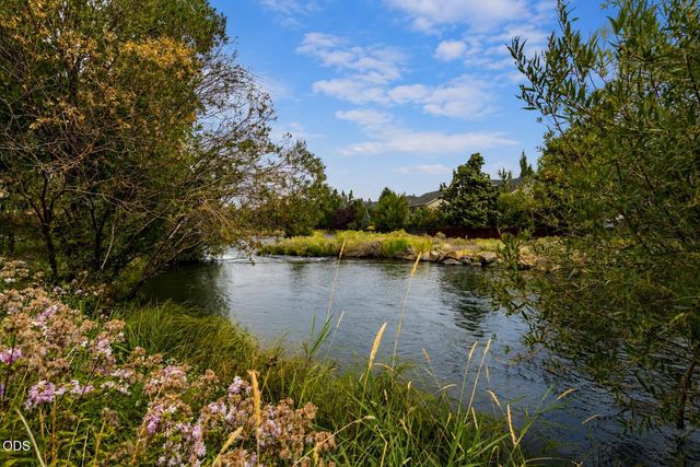 63152 Watercress Way, Bend, OR 97701