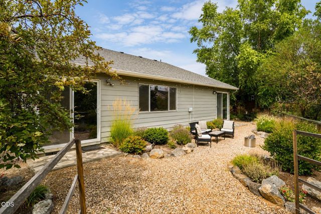 63152 Watercress Way, Bend, OR 97701