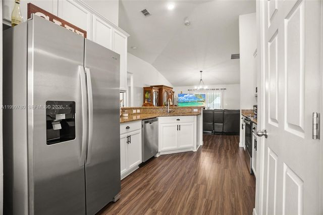 1441 SW San Esteban Ave, Port St. Lucie, FL 34953