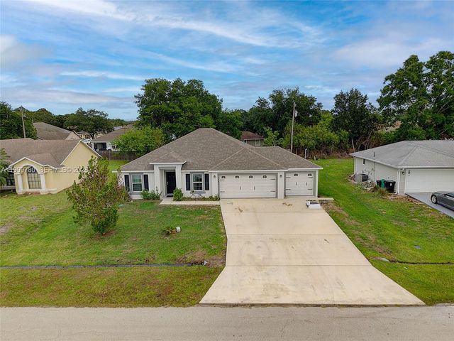 1441 SW San Esteban Ave, Port St. Lucie, FL 34953