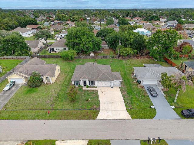 1441 SW San Esteban Ave, Port St. Lucie, FL 34953