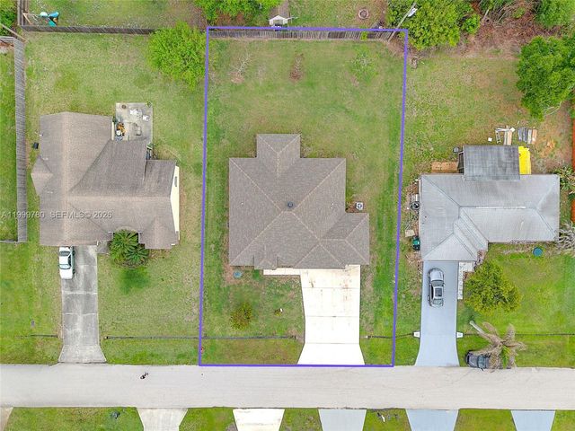 1441 SW San Esteban Ave, Port St. Lucie, FL 34953