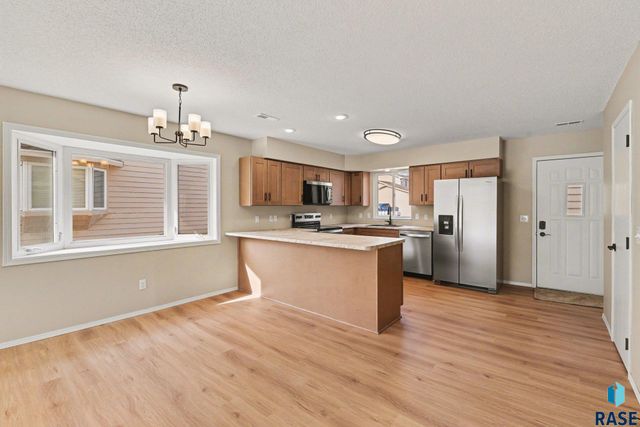 1805 S Sertoma Ave Avenue 106, Sioux Falls, SD 57106