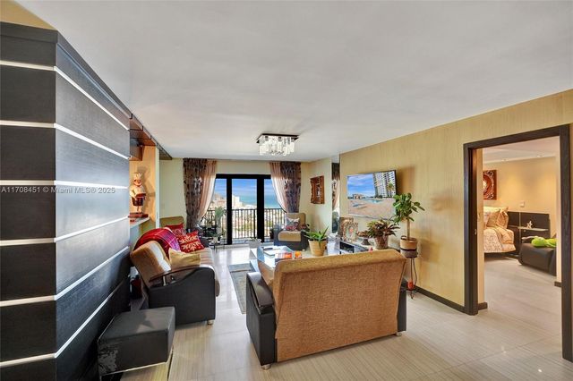 1201 S Ocean Dr 1806N, Hollywood, FL 33019