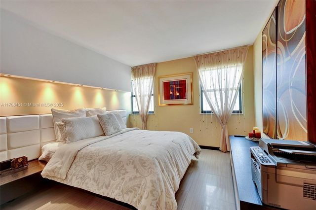 1201 S Ocean Dr 1806N, Hollywood, FL 33019