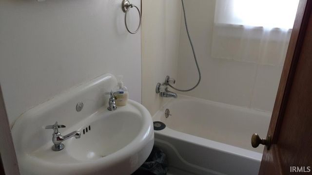 3416 W Riverside Avenue, Muncie, IN 47304