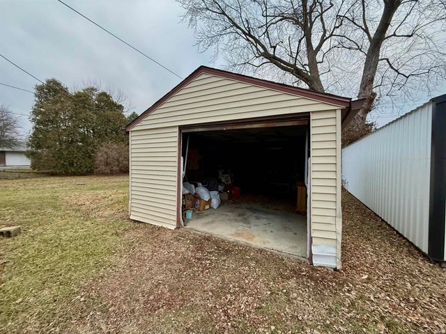 3416 W Riverside Avenue, Muncie, IN 47304