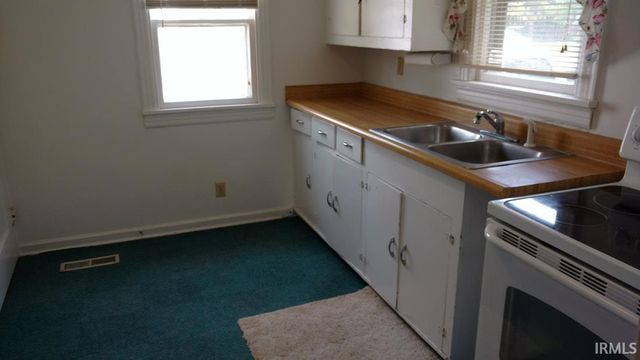 3416 W Riverside Avenue, Muncie, IN 47304