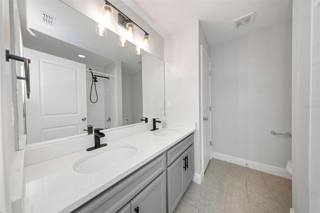 14203 DAMSELFLY DRIVE, Tampa, FL 33625