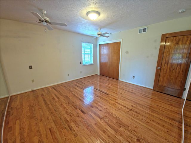2522 Robin Lane, Garland, TX 75041