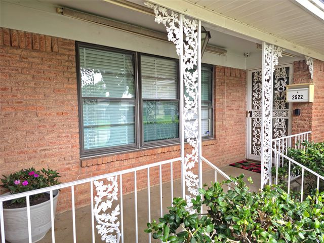 2522 Robin Lane, Garland, TX 75041