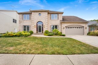 640 Downey Street, Hoffman Estates, IL 60169