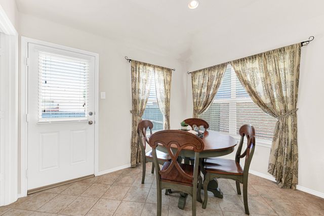 8932 Wild Rose Lane, Cross Roads, TX 76227
