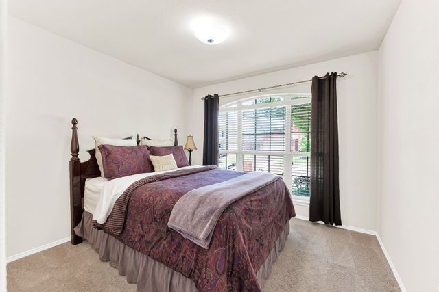8932 Wild Rose Lane, Cross Roads, TX 76227