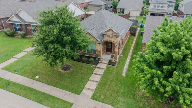 8932 Wild Rose Lane, Cross Roads, TX 76227