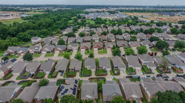 8932 Wild Rose Lane, Cross Roads, TX 76227