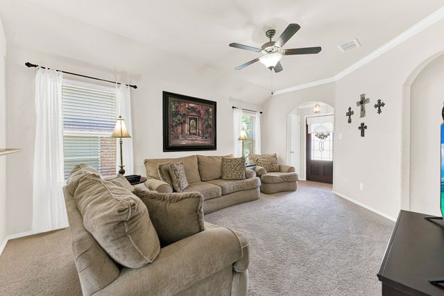 8932 Wild Rose Lane, Cross Roads, TX 76227