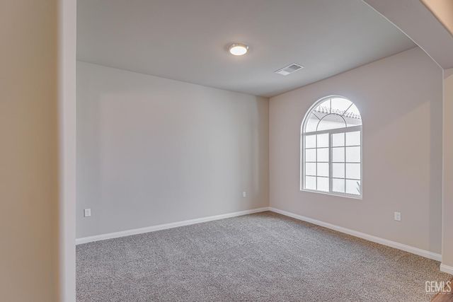 4614 Dry Port Way, Bakersfield, CA 93306