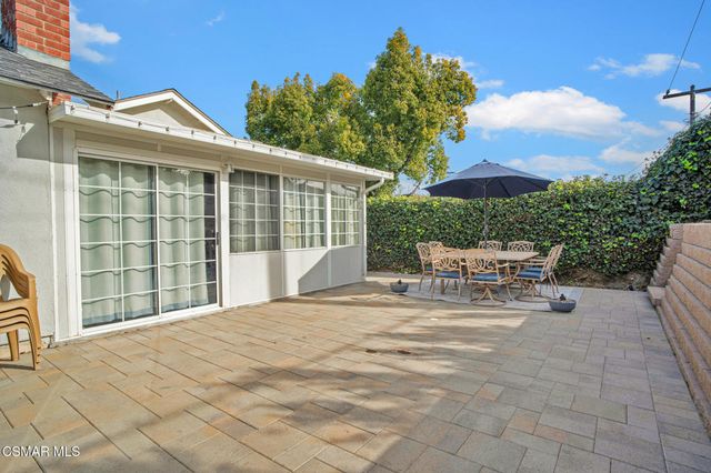 60 Marvin Court, Simi Valley, CA 93065