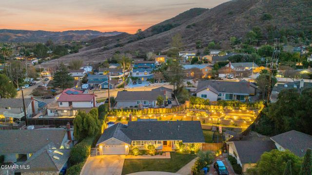 60 Marvin Court, Simi Valley, CA 93065