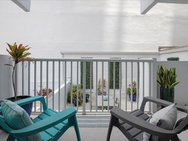 1370 S OCEAN Boulevard 305, Pompano Beach, FL 33062