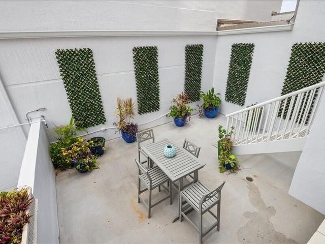 1370 S OCEAN Boulevard 305, Pompano Beach, FL 33062