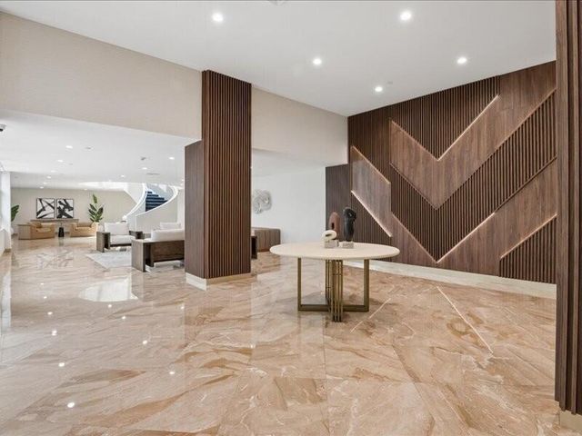 1370 S OCEAN Boulevard 305, Pompano Beach, FL 33062