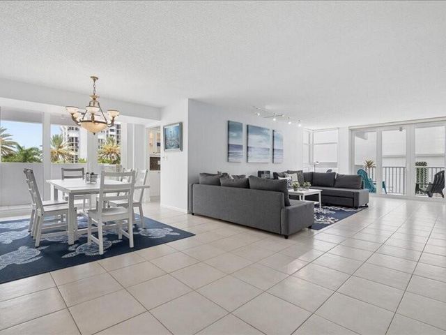 1370 S OCEAN Boulevard 305, Pompano Beach, FL 33062