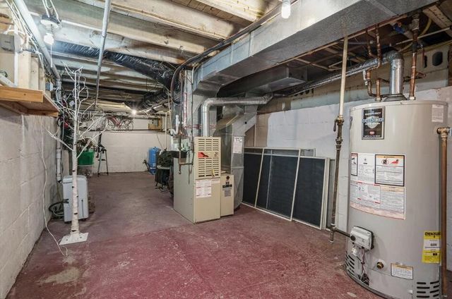 51479 Summit Street, Paw Paw, MI 49079