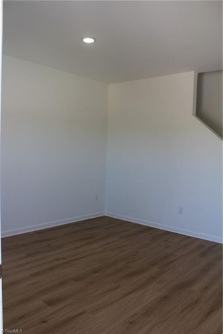 6820 Steeplegate Drive 16 SG, Burlington, NC 27215