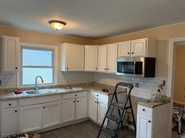 94 Martin St, Franklin Twp., NJ 08873