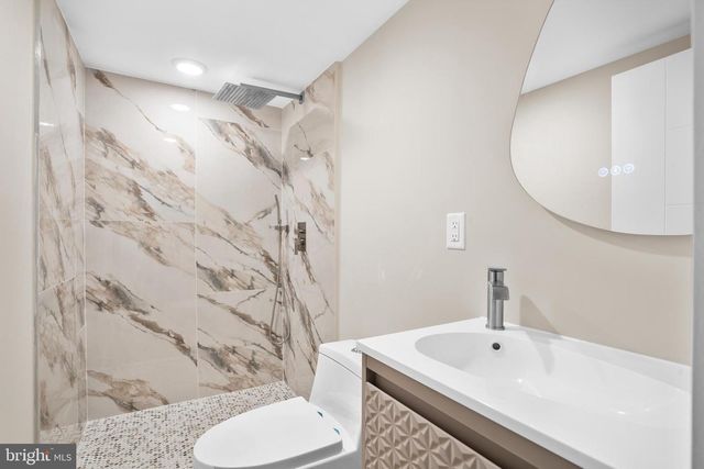 1032 S RANDOLPH ST, Philadelphia, PA 19147