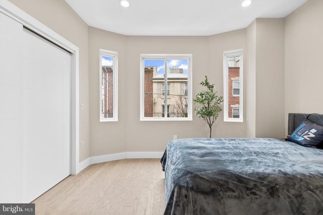 1032 S RANDOLPH ST, Philadelphia, PA 19147