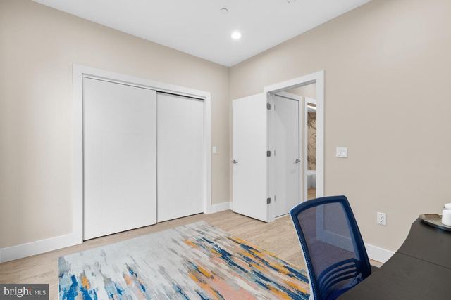 1032 S RANDOLPH ST, Philadelphia, PA 19147