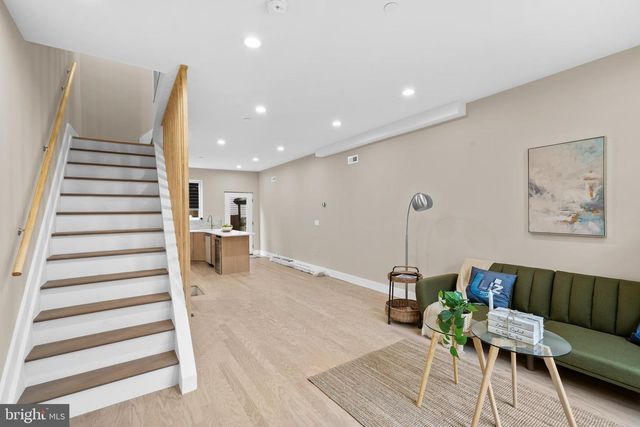 1032 S RANDOLPH ST, Philadelphia, PA 19147