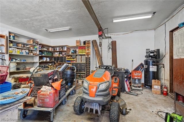 3990 Crum Road, Youngstown, OH 44515