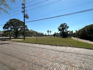 PASADENA AVENUE S, St Petersburg, FL 33707