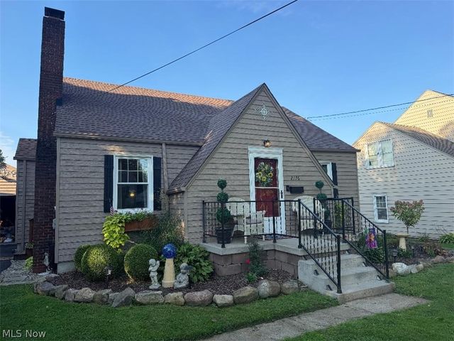 2176 Renwick Drive, Poland, OH 44514