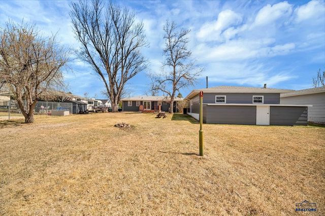 2367 S NEEL, Rapid City, SD 57703